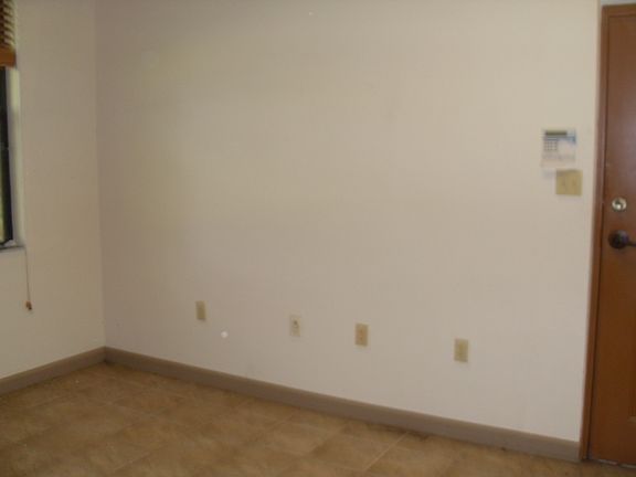 5th image of 2800 Orange Ave