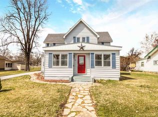 711 N 2nd St, Chillicothe, IL 61523