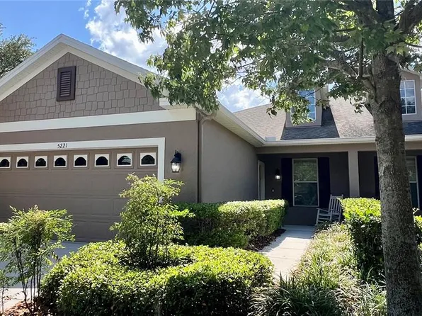 5221 Bannister Park Ln, Lithia, FL 33547