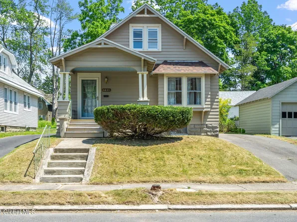 1418 Garner Avenue, Schenectady, NY 12309