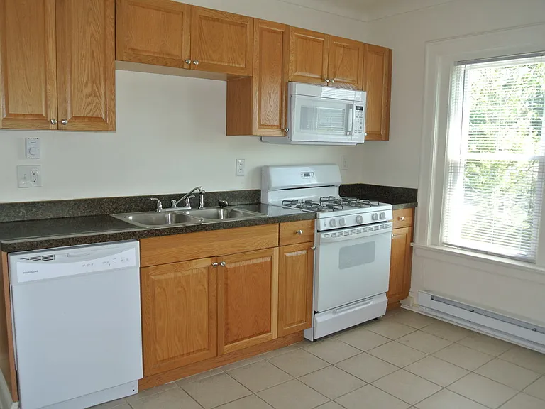41 Prospect Terrace 27 Stevenson — Photo 140