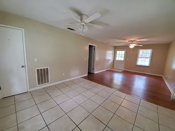 5th image of 105 Springdale Rd