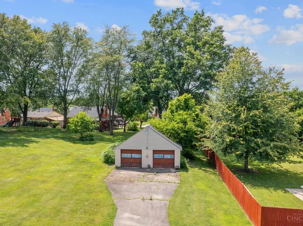 10561 Plainfield Rd, Cincinnati, OH 45241
