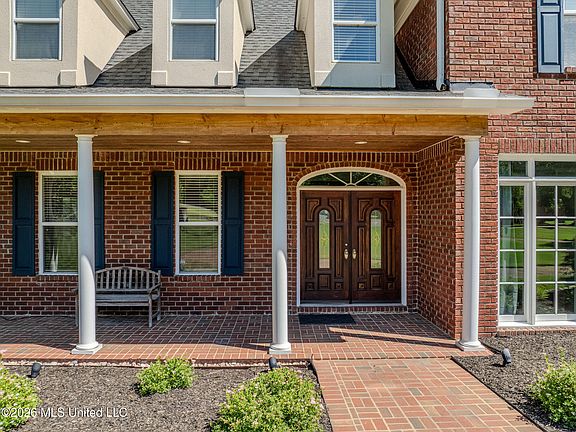5th image of 268 Bonnie Blue Ln