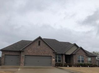 463 S Browning Cir, Farmington, AR 72730
