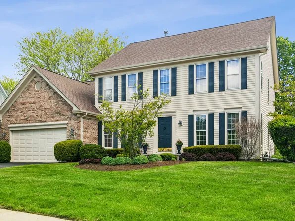 315 Barn Swallow Ln, Vernon Hills, IL 60061