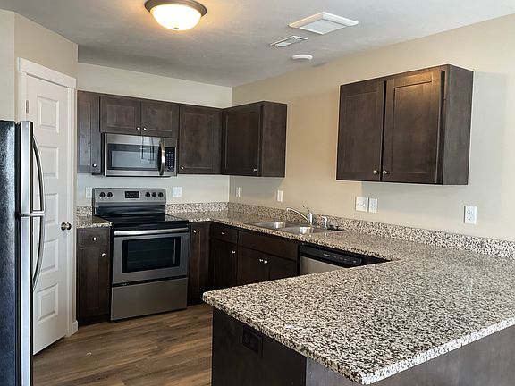 4th image of 2894 Murwood