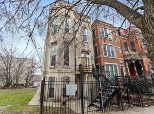 2247 W Monroe St #3, Chicago, IL 60612