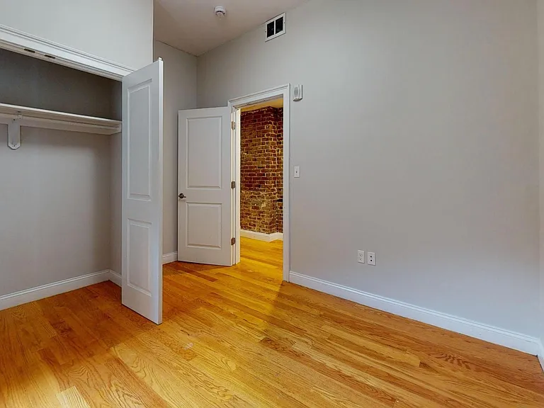 151-153 Meridian St #2 — Photo 18