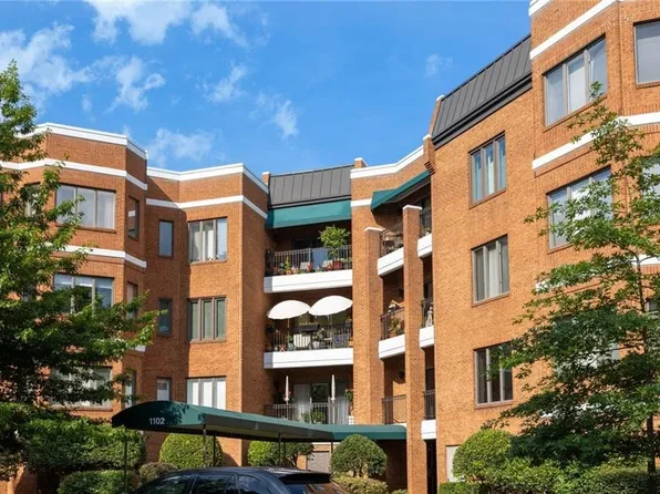 1102 Botetourt Gdns APT B2, Norfolk, VA 23507