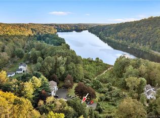 3 Madaket Ct #3, Guilford, CT 06437