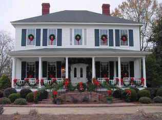 1301 Lyttleton St, Camden, SC 29020