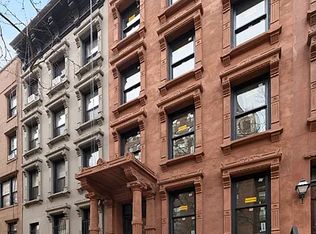 152 W 73rd St, New York, NY 10023