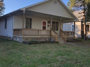 1810 S Broadway St, Pittsburg, KS 66762