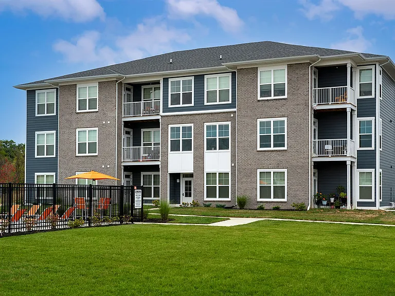 Echo Ridge Apartments — Photo 32