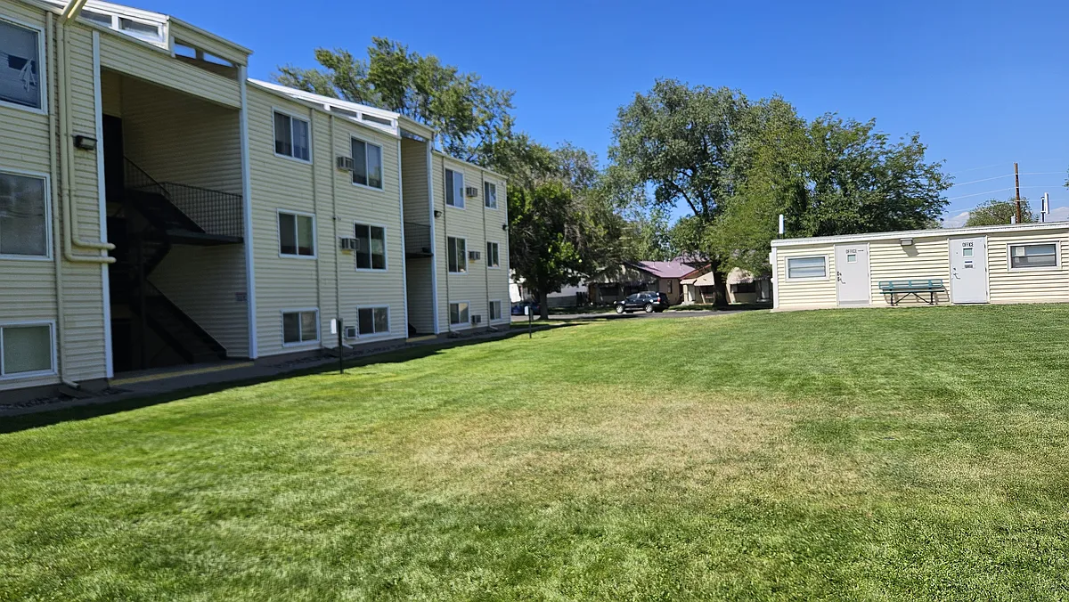 Building Photo - Mesa Vista Apartments