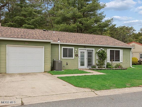 2nd image of 690A Friar Court