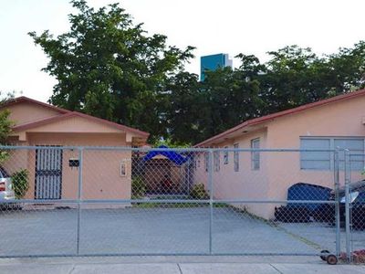 1728 NW 15th St, Miami, FL, 33125