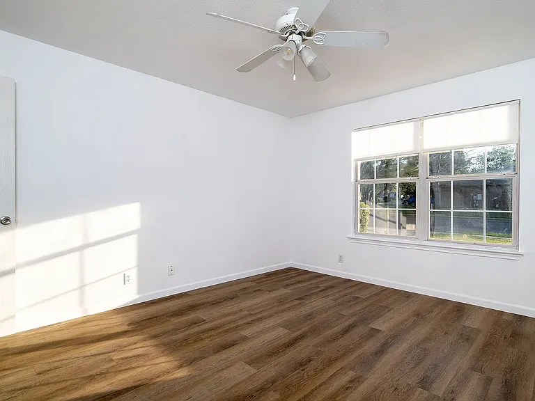 1800 Carriage Hills Trl — Photo 14
