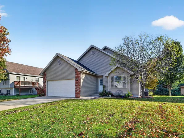 317 Santa Maria Dr, Arlington, WI 53911
