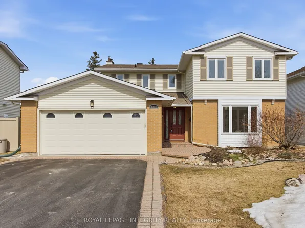 1019 Driftwood Cres, Ottawa, ON K1C 2N9