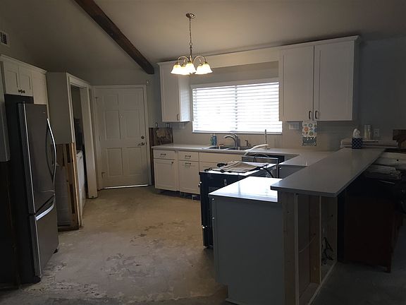 5th image of 7225 Middleton Ave