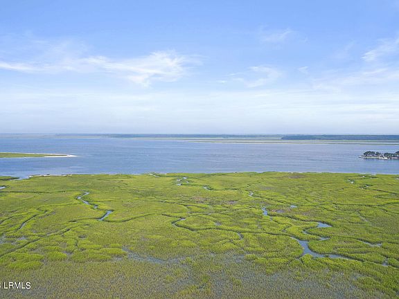 2nd image of 27 Anchorage Point #27