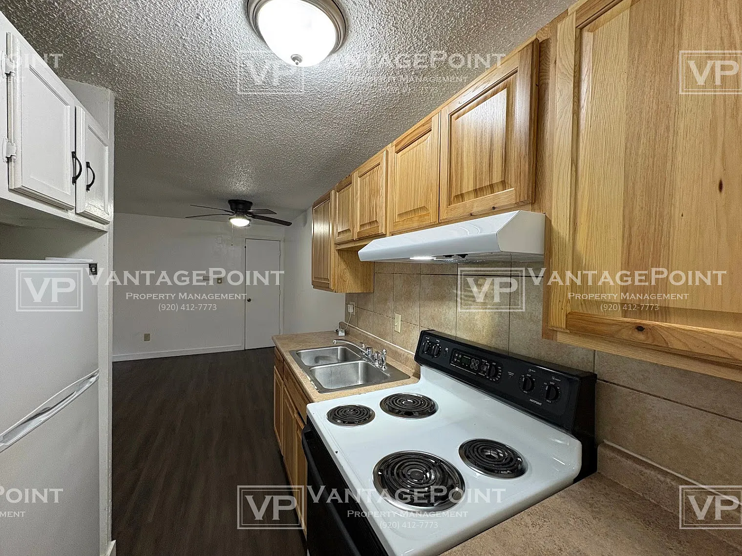 2241 Imperial Lane - old - 10/14 end - 3 — Photo 3