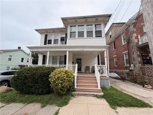 10 Russell Ave, Newport, RI 02840