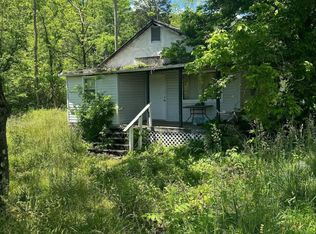 907 Lloyds Chapel Rd, Church Hill, TN 37642