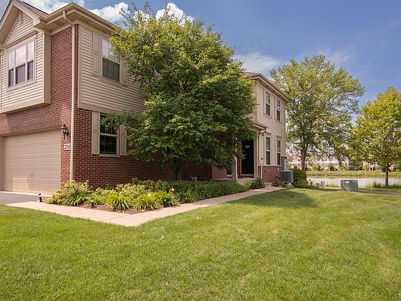 2nd image of 2763 Blakely Ln #2763