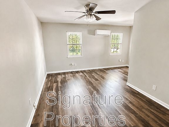 2nd image of 631 Quincy St APT J
