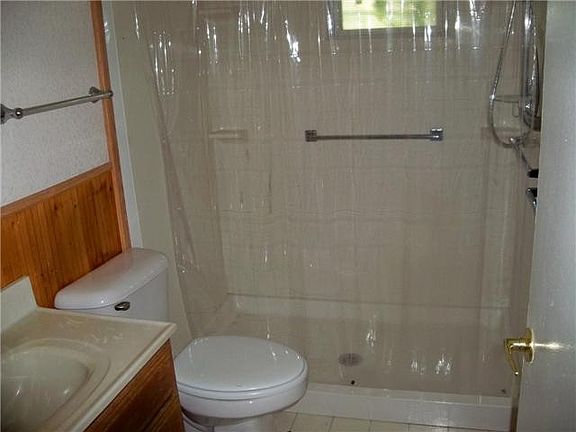 3rd image of 5642 Ashley Dr