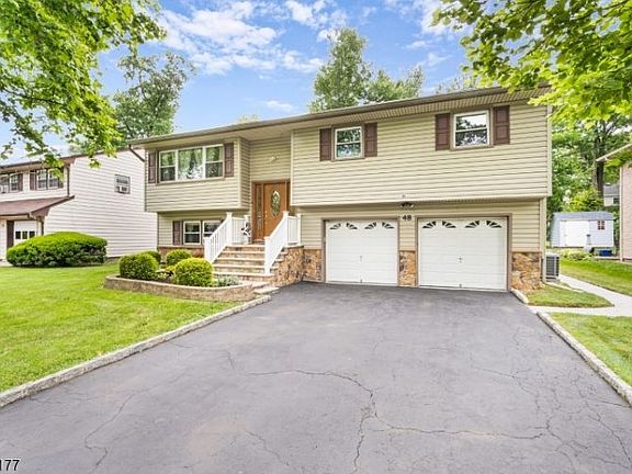 2nd image of 48 Canterbury Dr