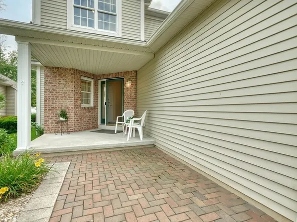 726 Bel Arbor Trl, Webster, NY 14580