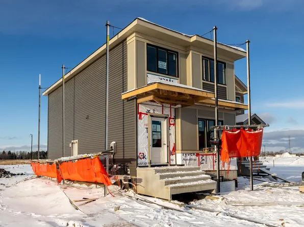 19516 30th Ave NW, Edmonton, AB T6T 2V7