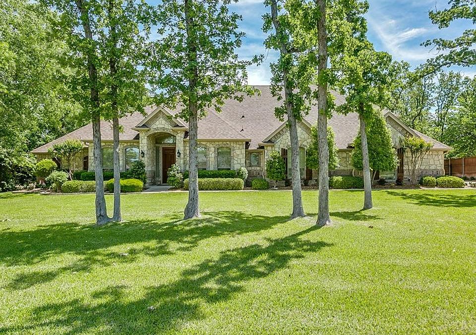 1st image of 6233 Toscana Cir