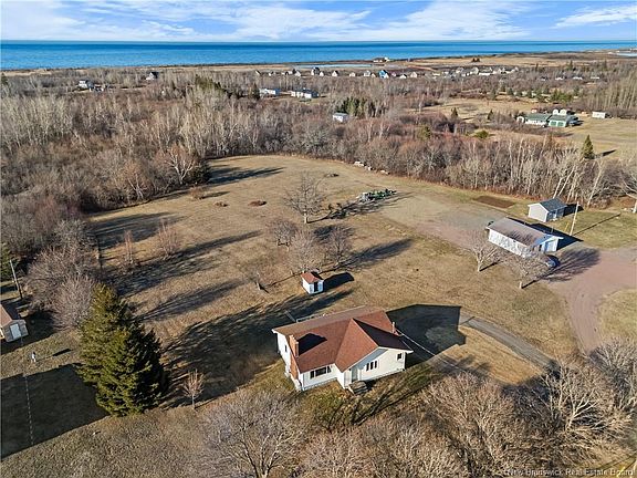 2nd image of 2260 Acadie Rd