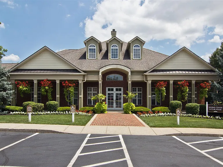 The Resort At Lake Crossing — Photo 1