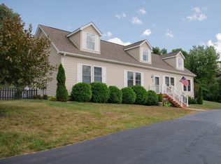 145 John Lemley Ln, Christiansburg, VA 24073
