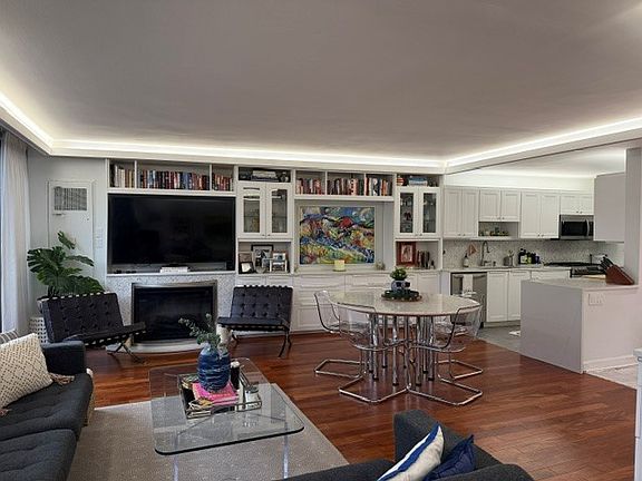 Open Floor Plan for Entertaining