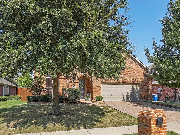 4th image of 2433 Dove Creek Dr