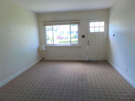 4th image of 2361 Hiwassee Dr