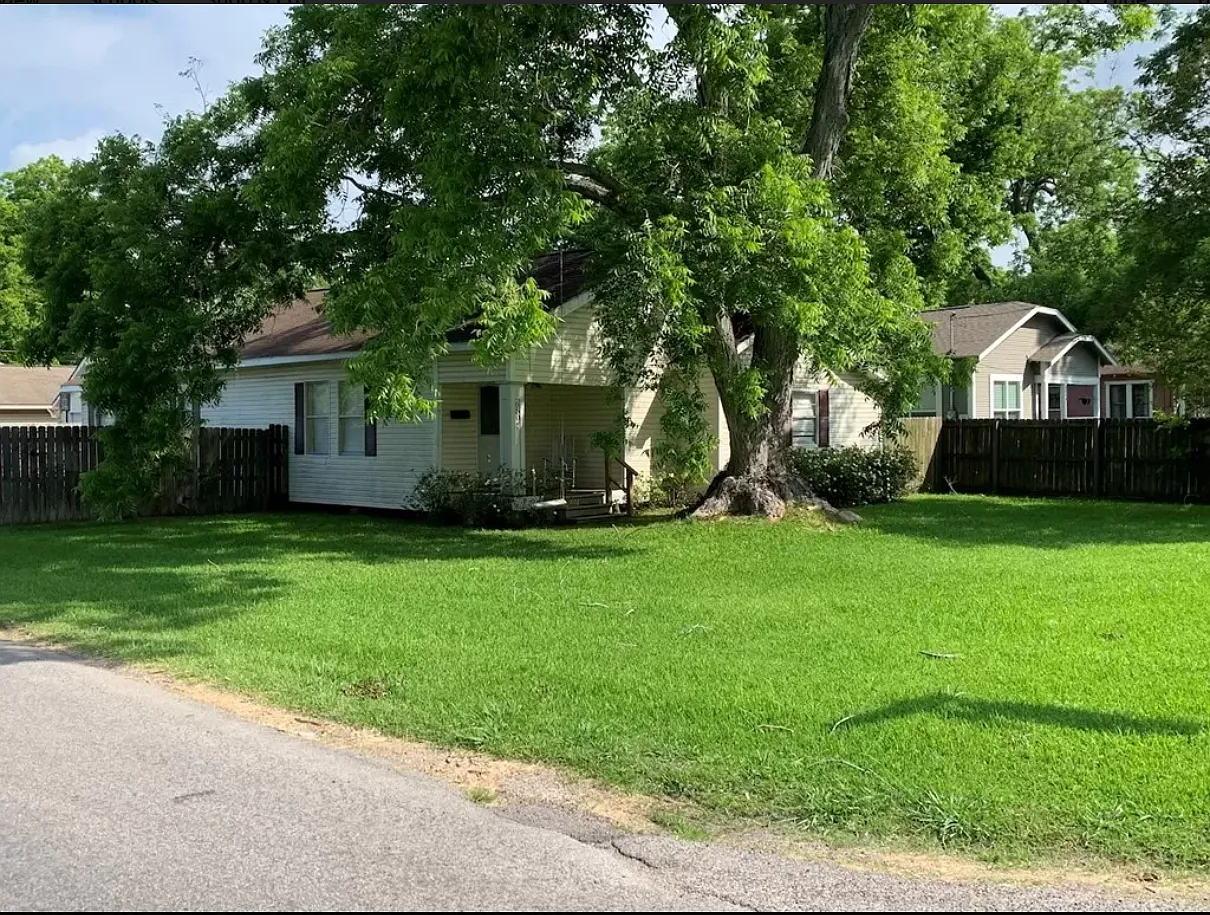 5 bed, 1524 sqft, $4,000 — Photo 4