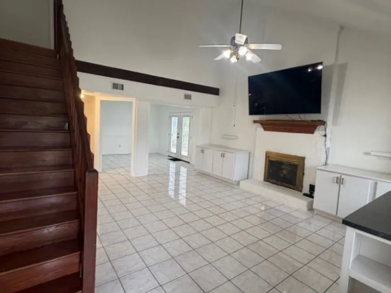 2245 Speckled Rock Ln — Photo 14