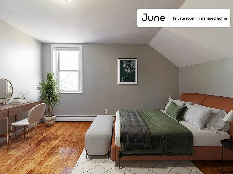 14 Bacon St #C — Photo 1