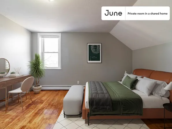 14 Bacon St, Newton, MA