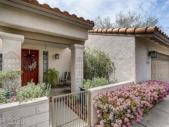 5th image of 241 Borrego Dr