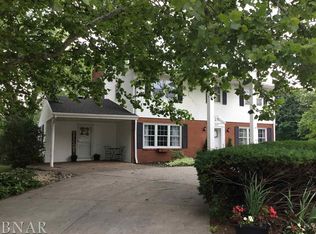 1615 N Linden St, Normal, IL 61761