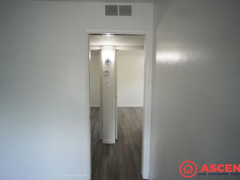 4717 Buckley Way (W & A) — Photo 9
